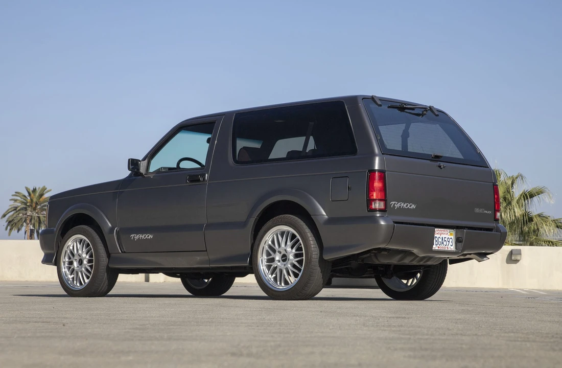 1992 GMC S-15 Jimmy 1st Gen - Image 15 of 31
