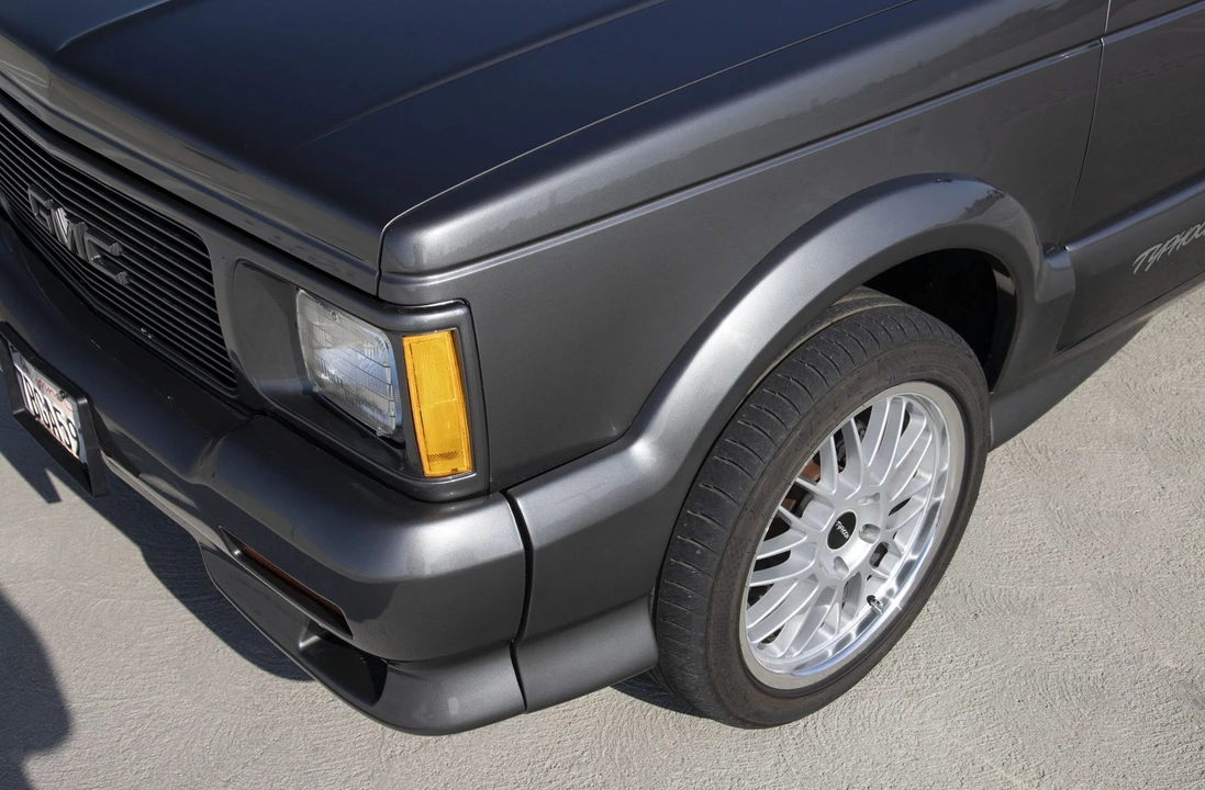 1992 GMC S-15 Jimmy 1st Gen - Image 30 of 31
