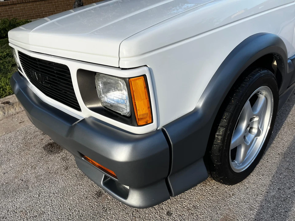 1992 GMC Syclone - Image 29 of 31