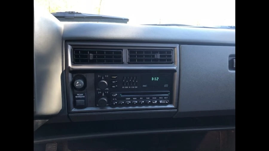 1992 GMC Syclone - Image 9 of 12