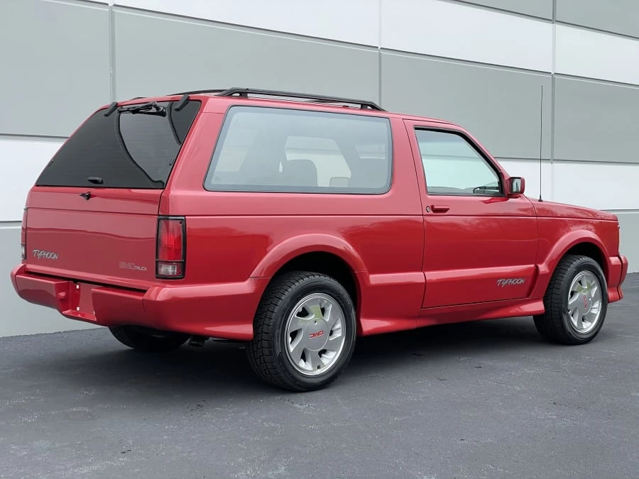 1992 GMC Syclone - Image 11 of 13