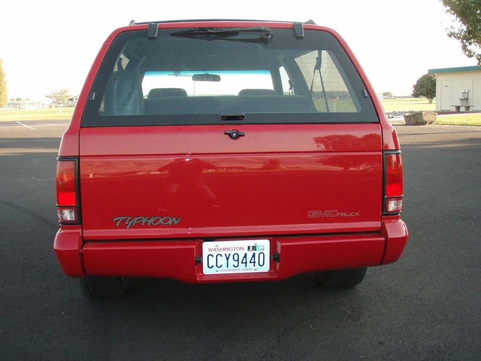 1992 GMC S-15 Jimmy 1st Gen - Image 5 of 31