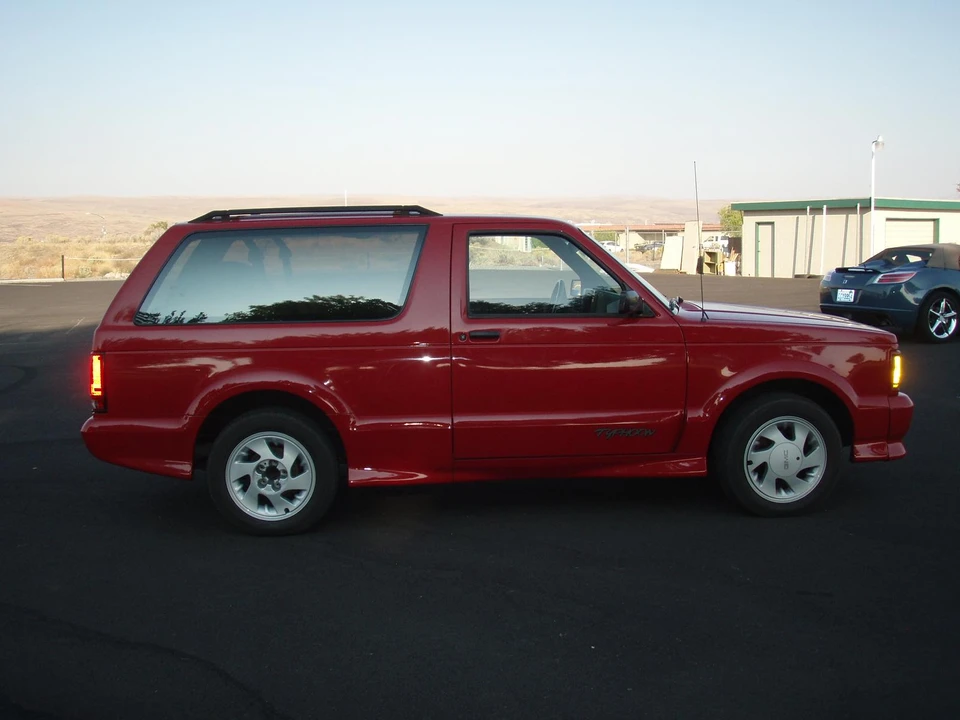1992 GMC S-15 Jimmy 1st Gen - Image 7 of 31