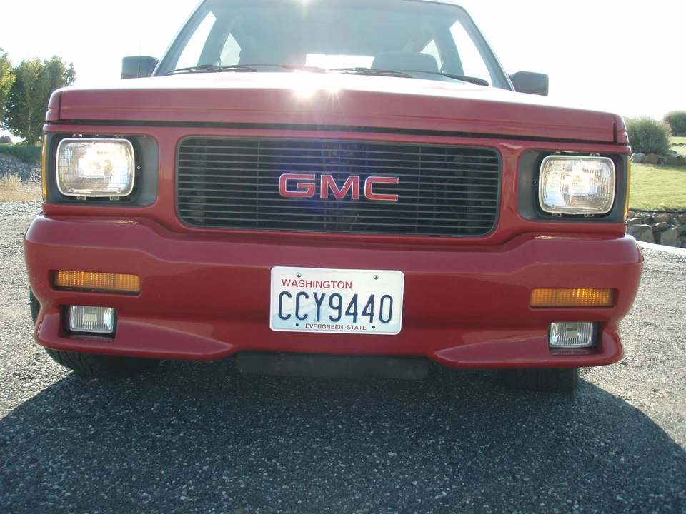 1992 GMC S-15 Jimmy 1st Gen - Image 10 of 31