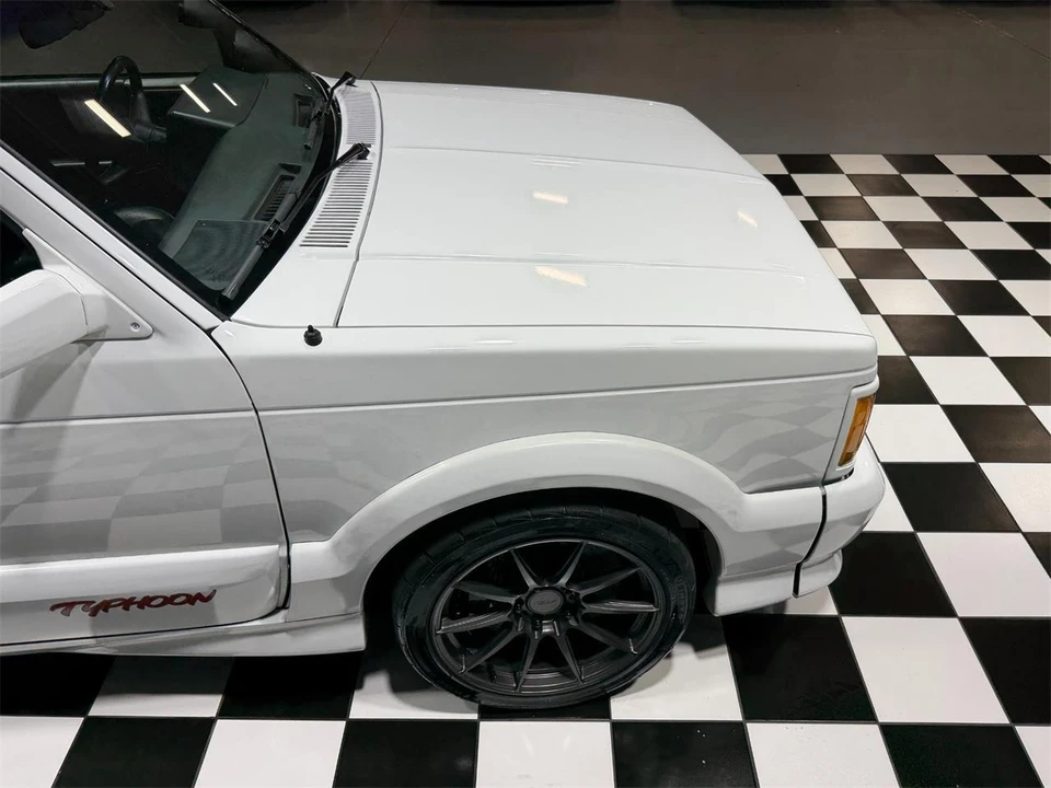 1992 GMC Syclone - Image 17 of 31