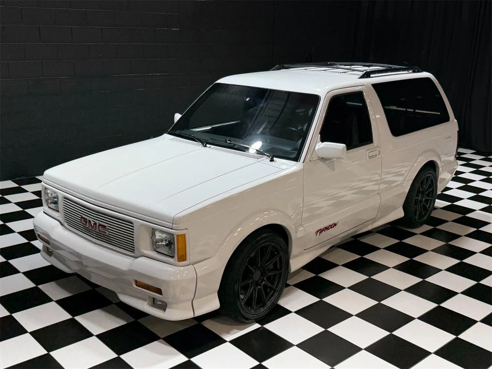 1992 GMC Syclone - Image 6 of 31