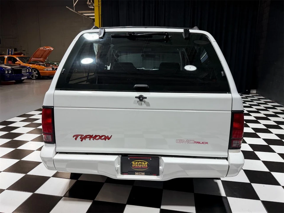 1992 GMC Syclone - Image 23 of 31