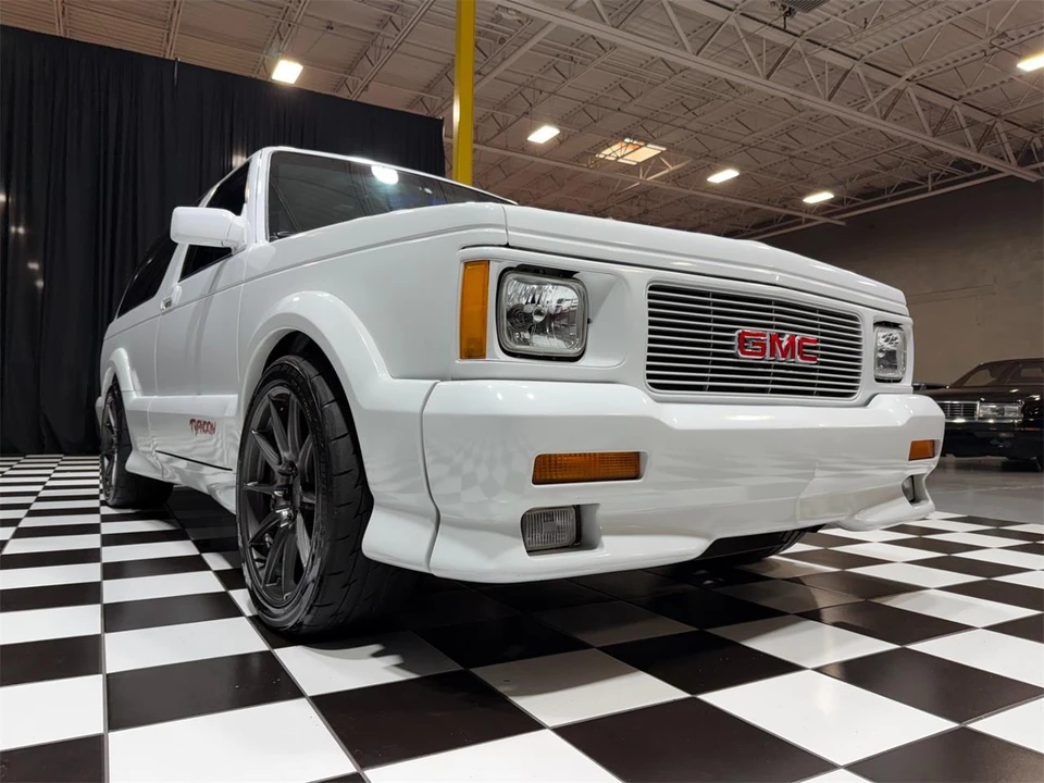 1992 GMC Syclone - Image 15 of 31