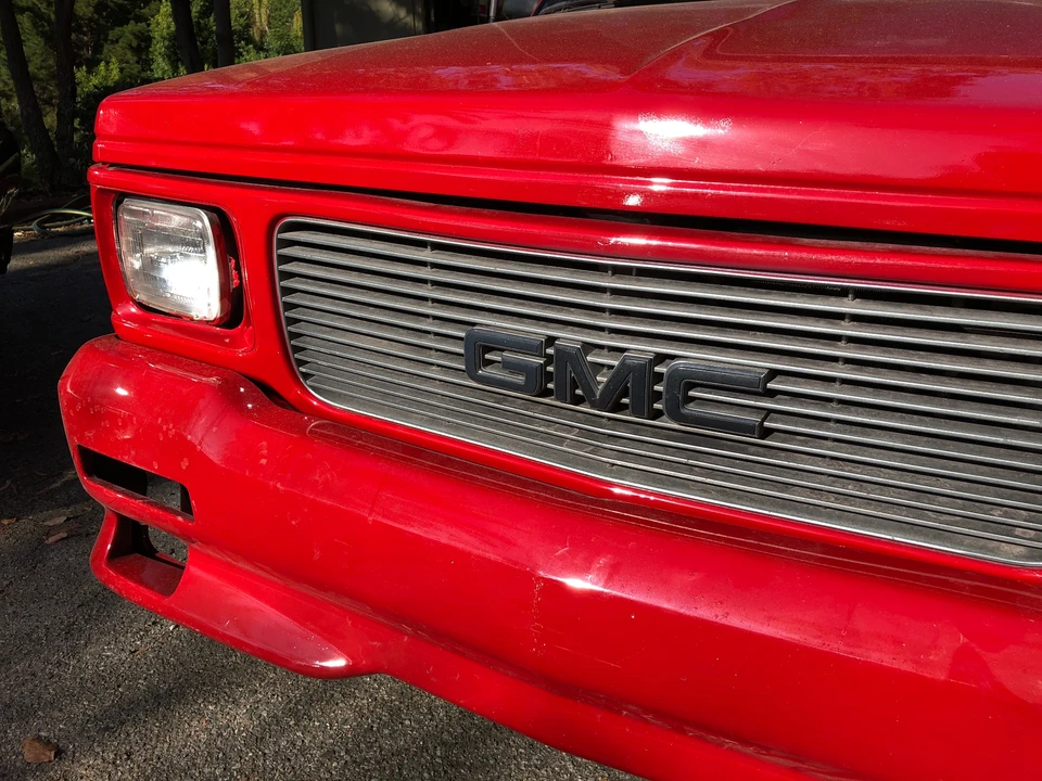 1992 GMC S-15 Jimmy 1st Gen - Image 23 of 31