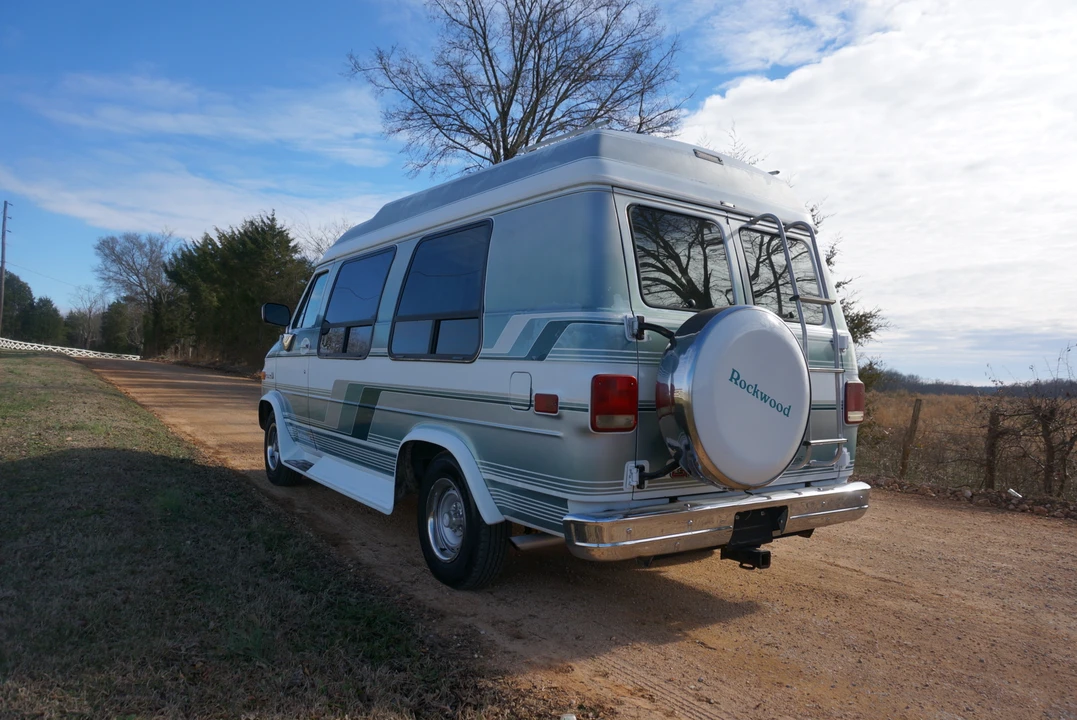1992 GMC G-series Van - Image 4 of 31