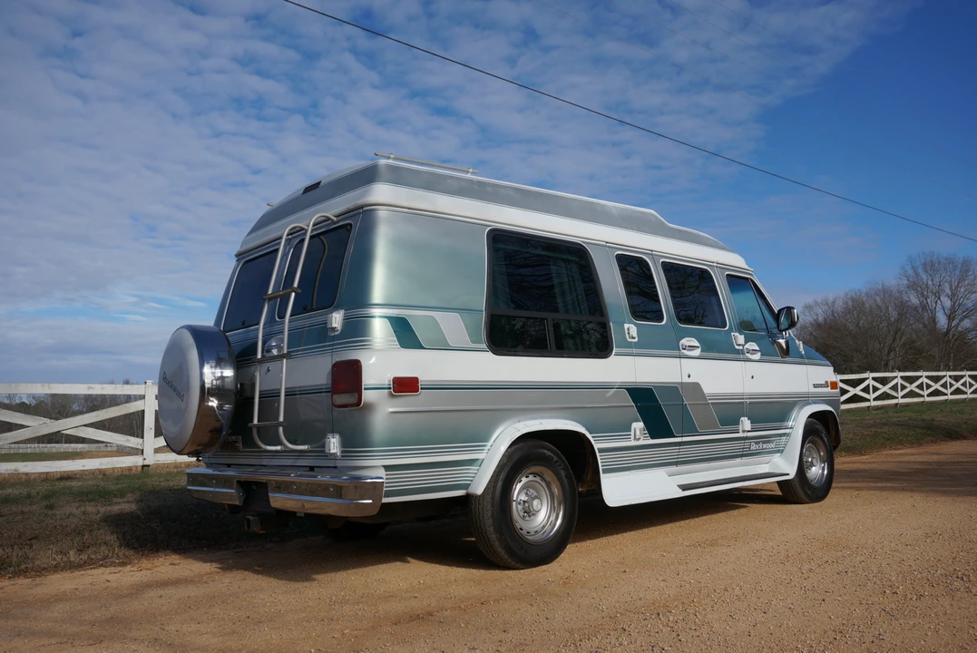 1992 GMC G-series Van - Image 6 of 31