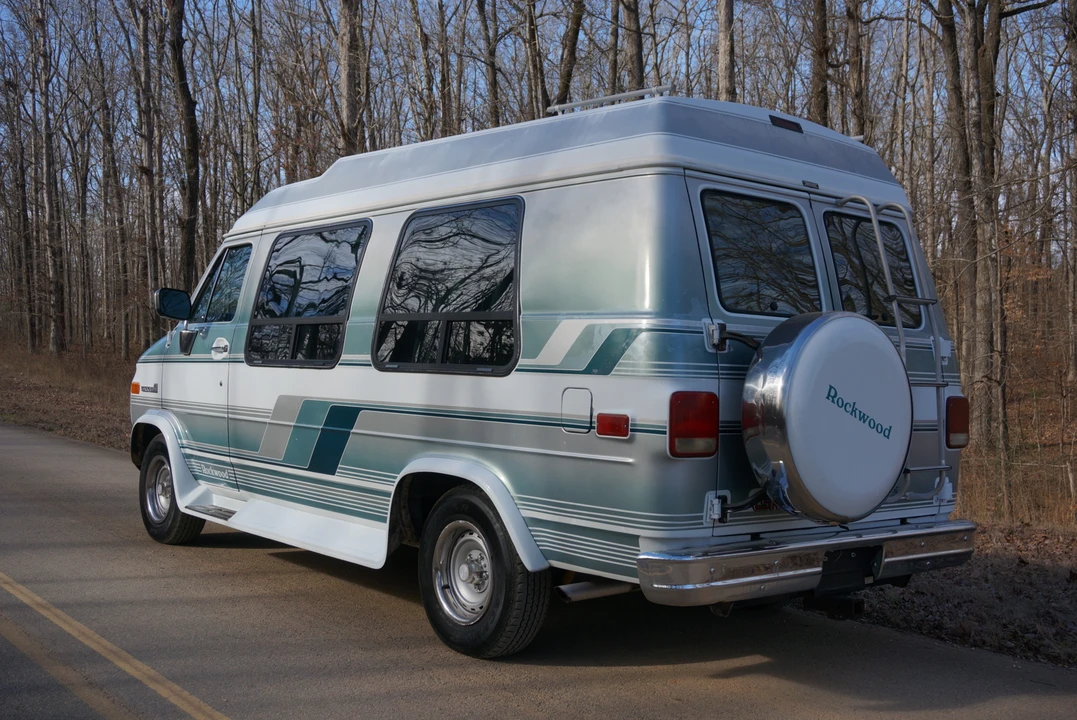 1992 GMC G-series Van - Image 11 of 31
