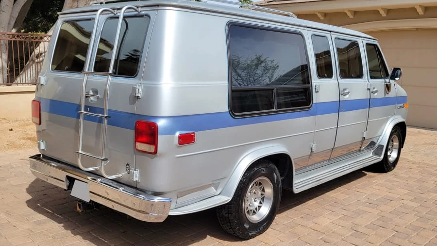 1992 GMC G-series Van - Image 3 of 11