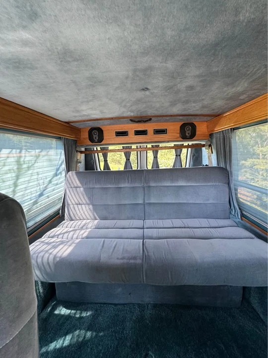 1992 GMC G-series Van - Image 7 of 10