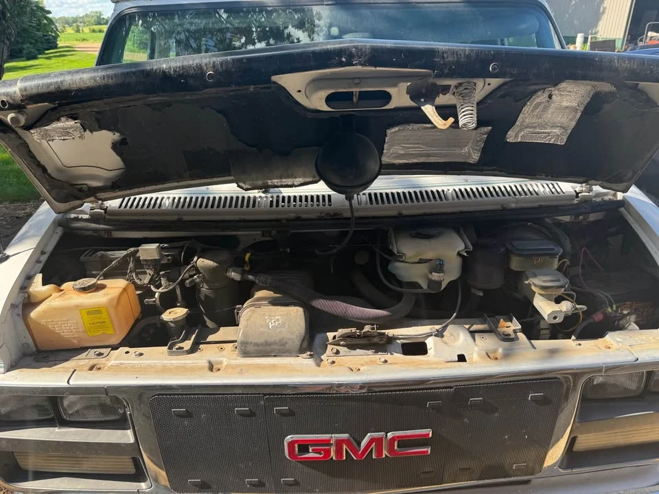 1992 GMC G-series Van - Image 10 of 10