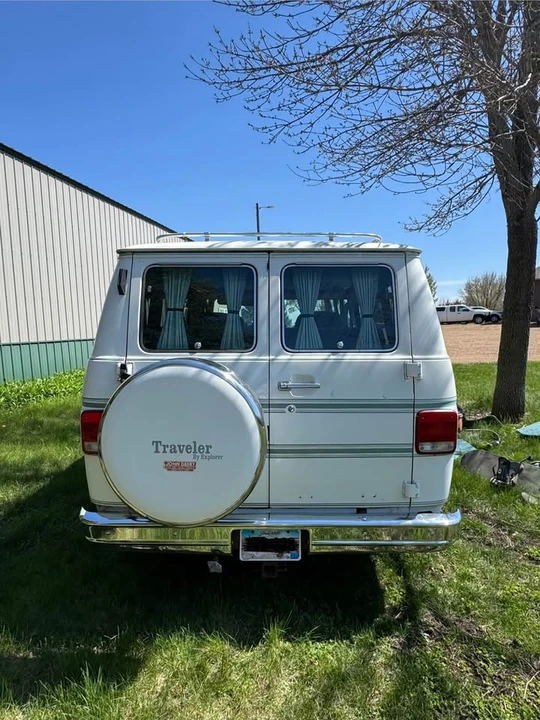 1992 GMC G-series Van - Image 3 of 10
