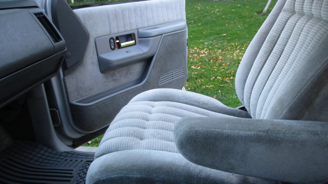 1992 GMC Yukon 1st Gen - Image 12 of 31