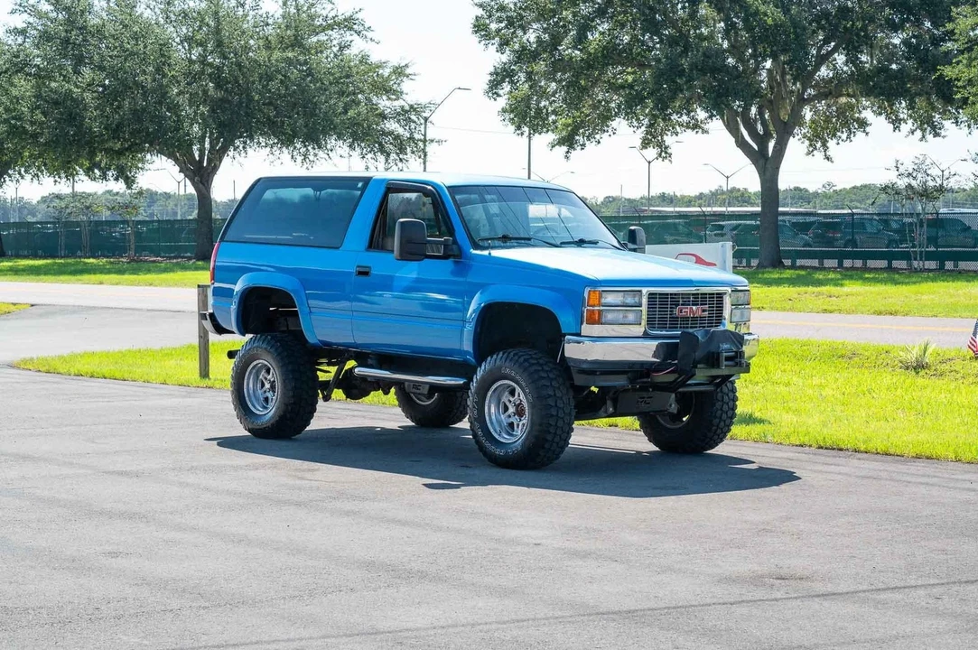 1992 GMC Yukon 1st Gen - Image 9 of 21