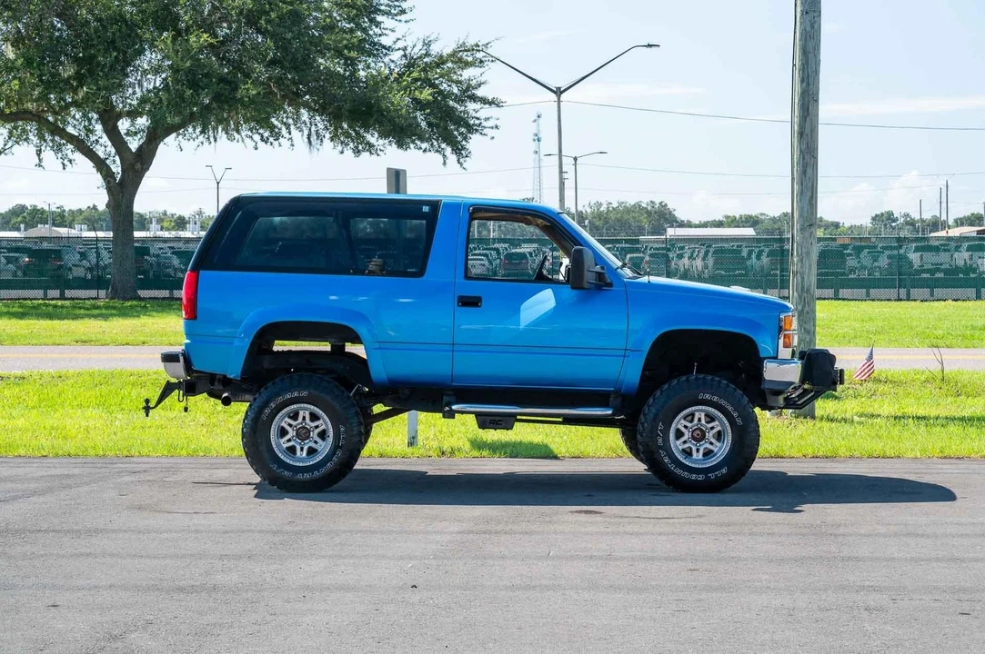 1992 GMC Yukon 1st Gen - Image 7 of 21