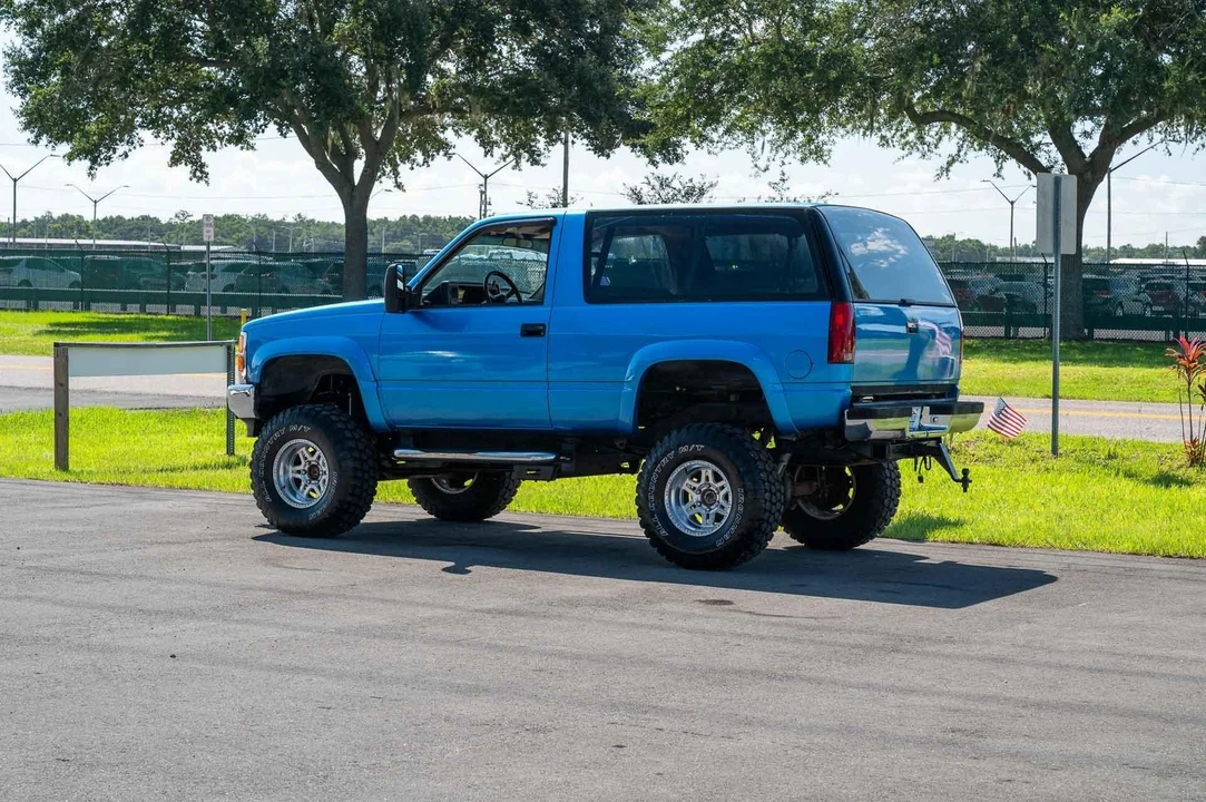 1992 GMC Yukon 1st Gen - Image 20 of 21