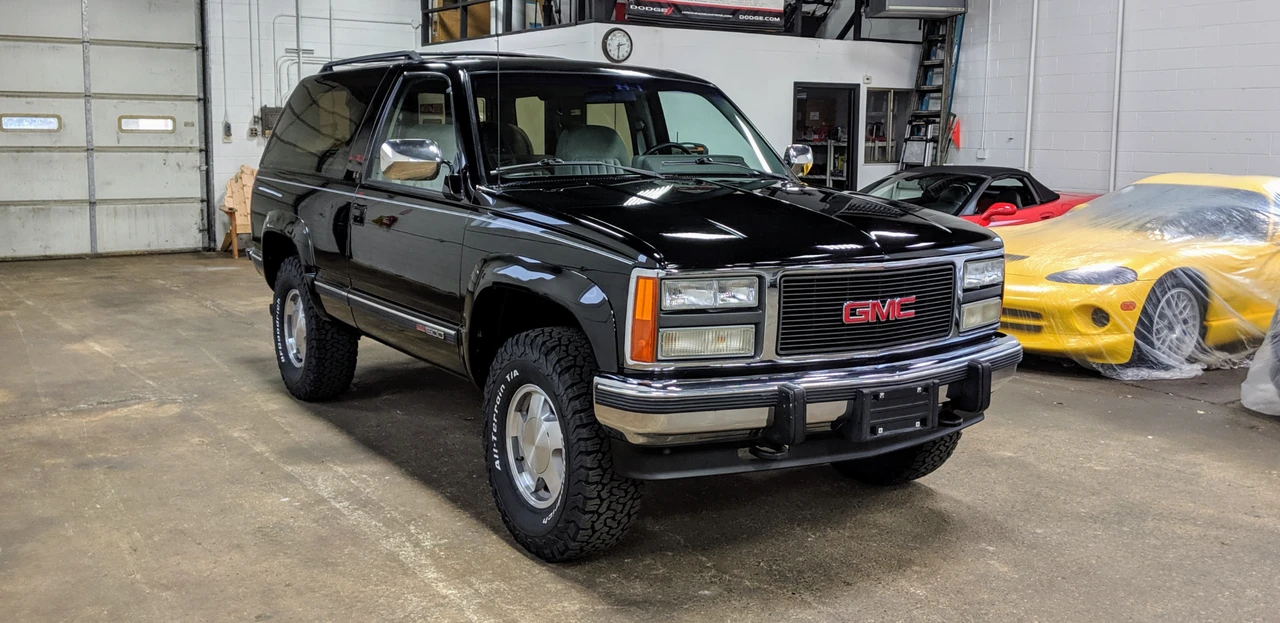 1992 GMC Yukon 1st Gen - Image 2 of 31