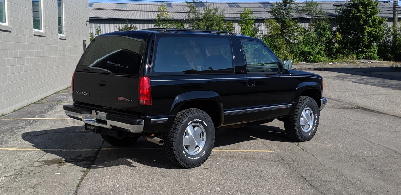 1992 GMC Yukon 1st Gen - Image 14 of 31