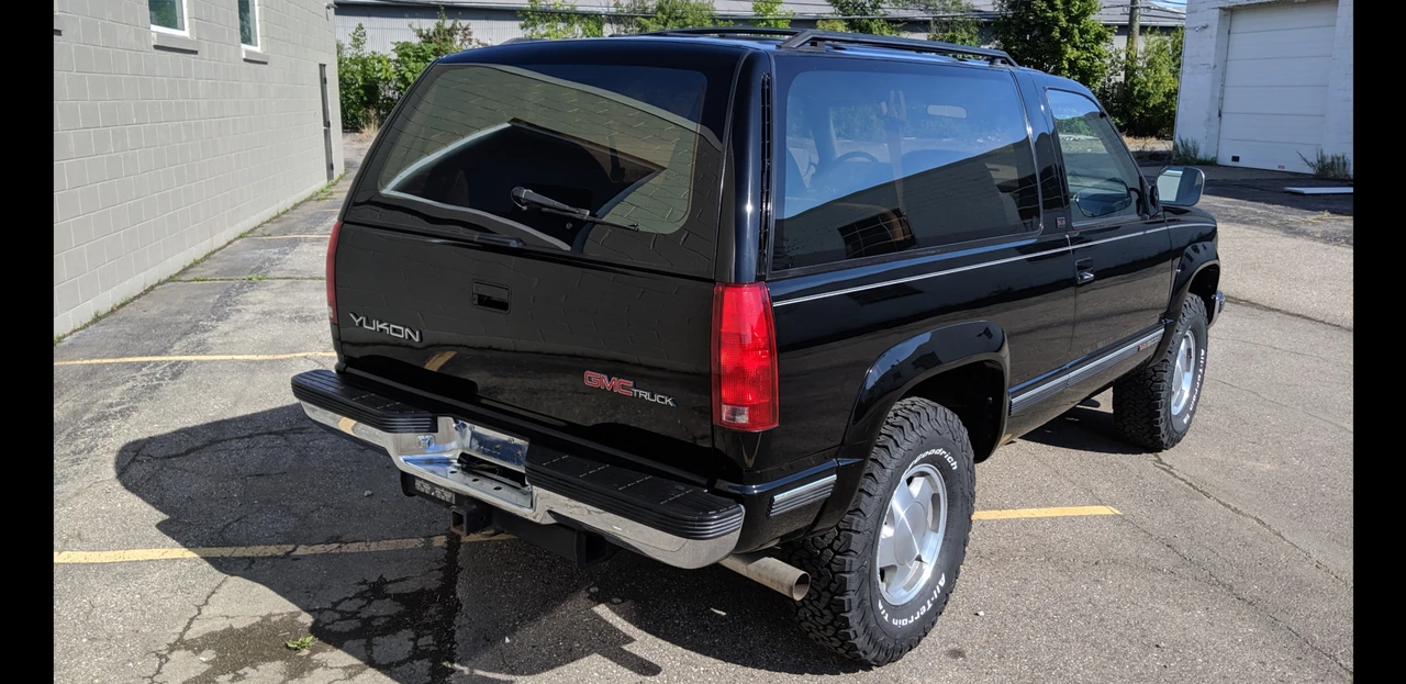 1992 GMC Yukon 1st Gen - Image 16 of 31