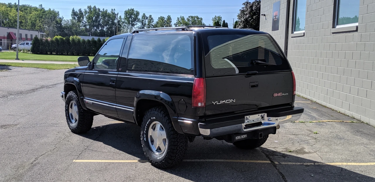 1992 GMC Yukon 1st Gen - Image 19 of 31