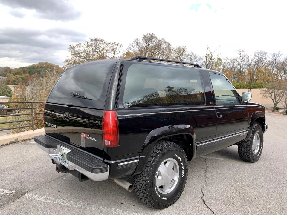 1992 GMC Yukon 1st Gen - Image 12 of 31
