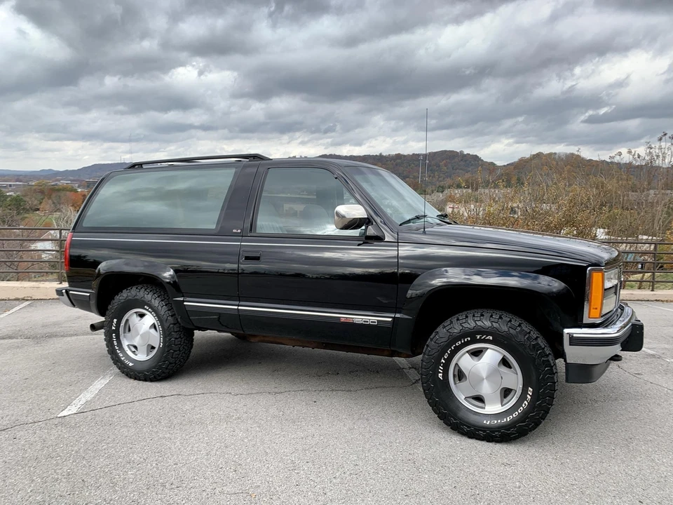 1992 GMC Yukon 1st Gen - Image 8 of 31