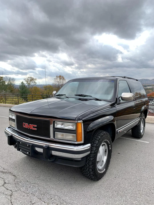 1992 GMC Yukon 1st Gen - Image 3 of 31