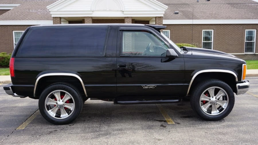 1992 GMC Yukon 1st Gen - Image 18 of 21
