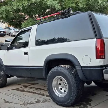 1992 GMC Yukon Sport Utility 2D
