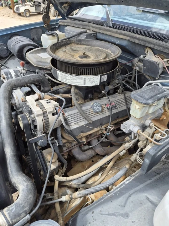 1992 GMC Sierra 1st Gen - Image 10 of 11