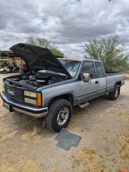 1992 GMC Sierra 1st Gen - Image 2 of 11
