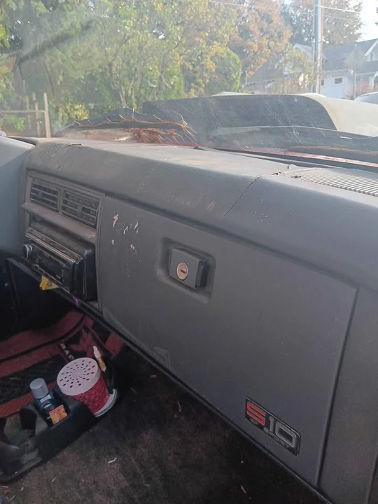 1992 GMC S-15/Sonoma - Image 16 of 19