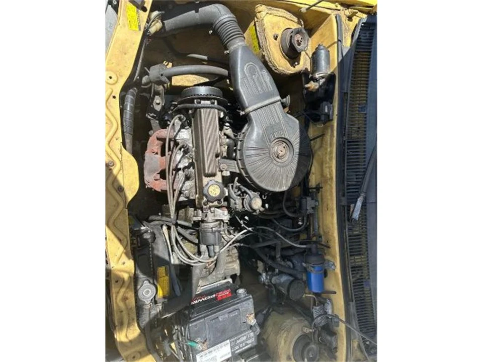 1992 Geo Metro - Image 10 of 14