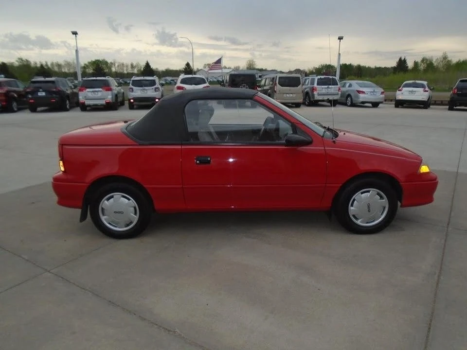 1992 Geo Metro - Image 6 of 21