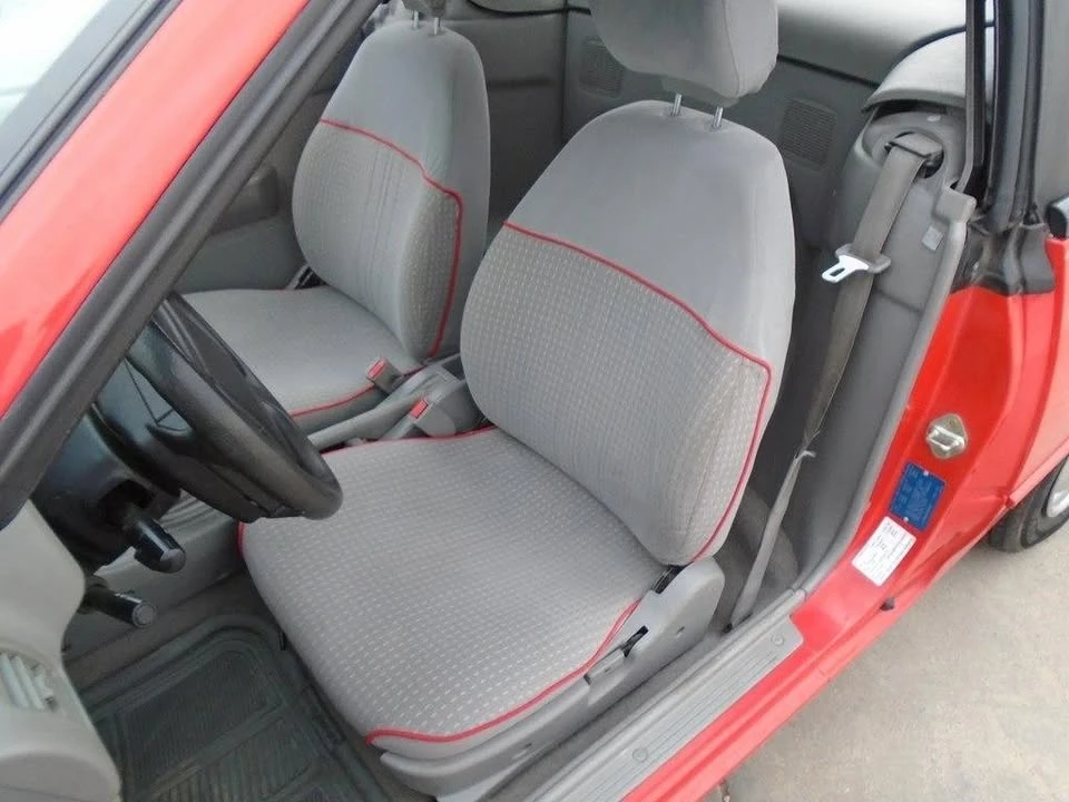 1992 Geo Metro - Image 14 of 21