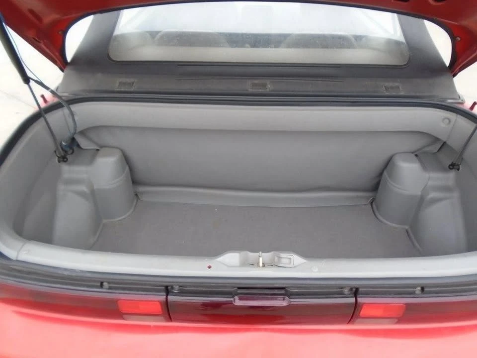 1992 Geo Metro - Image 11 of 21