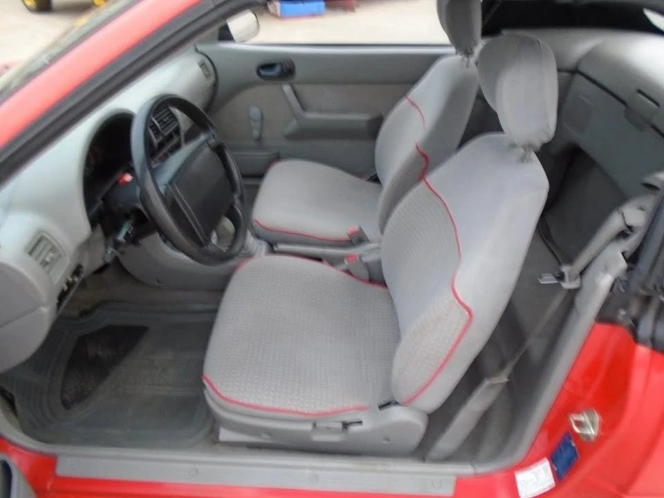 1992 Geo Metro - Image 12 of 21