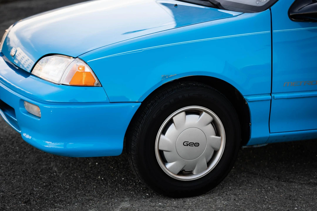 1992 Geo Metro - Image 27 of 31