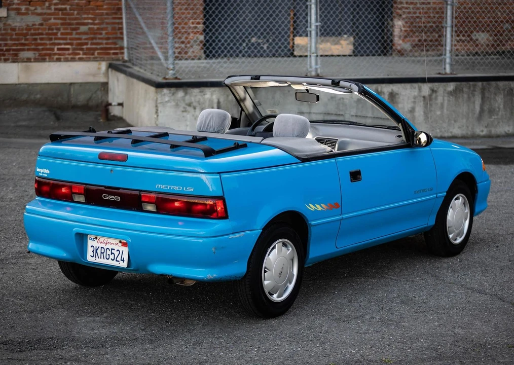 1992 Geo Metro - Image 5 of 31