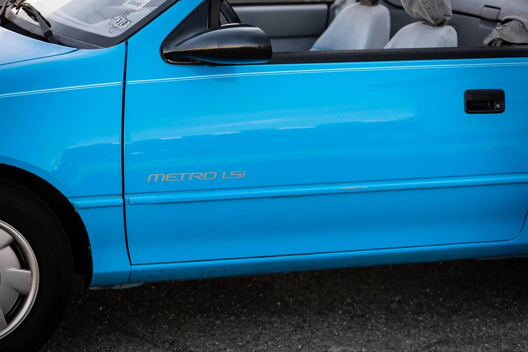 1992 Geo Metro - Image 28 of 31
