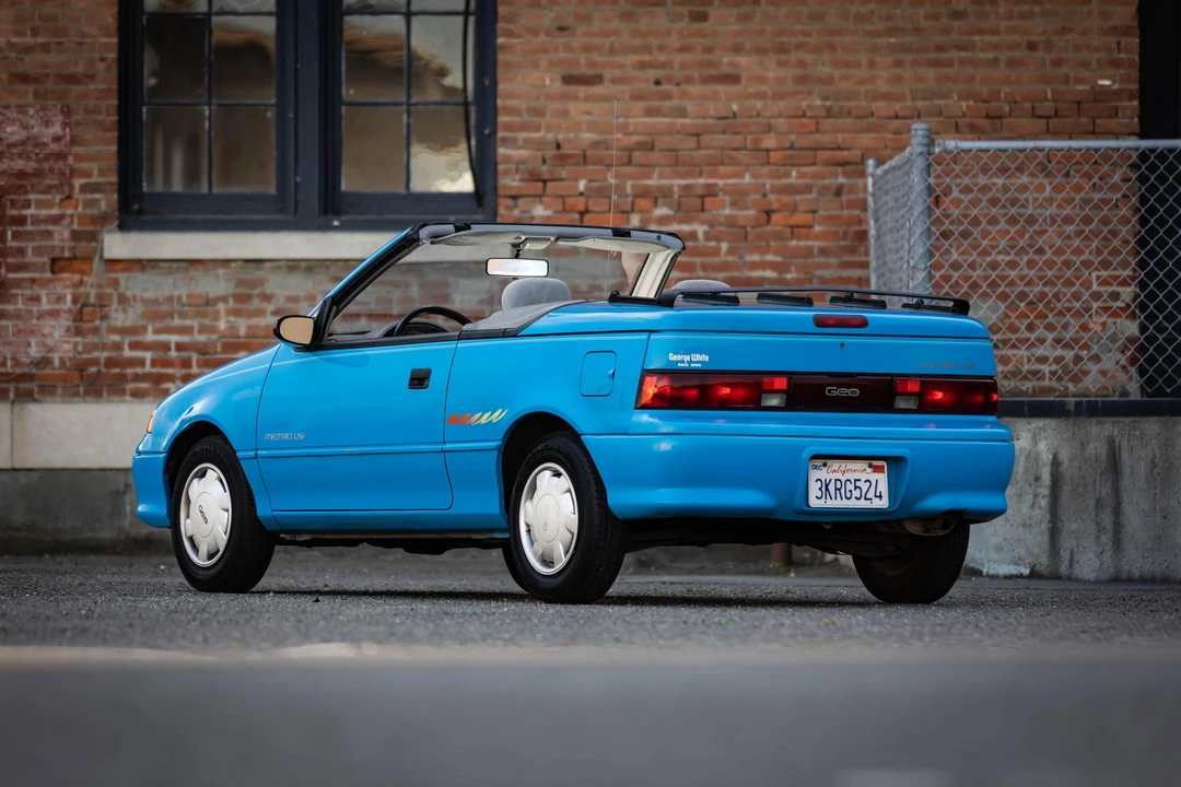1992 Geo Metro - Image 16 of 31