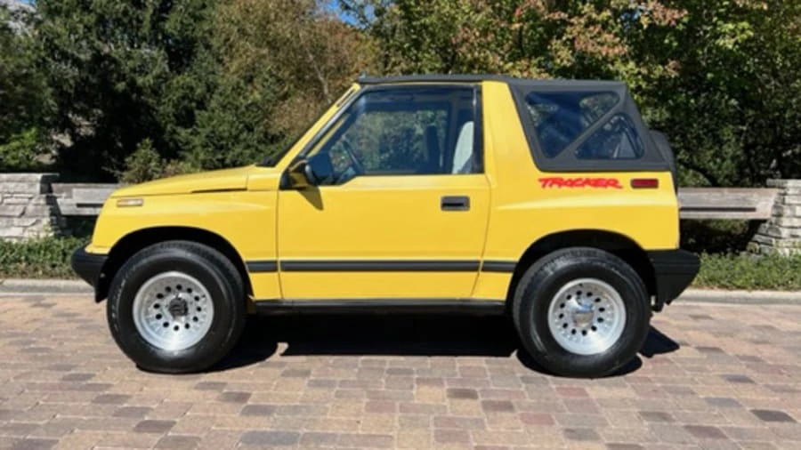1992 Geo Tracker - Image 2 of 18
