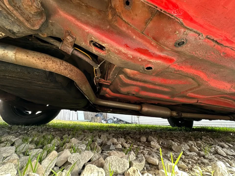 1992 Geo Metro - Image 10 of 13