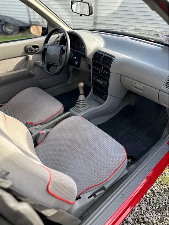 1992 Geo Metro - Image 8 of 13
