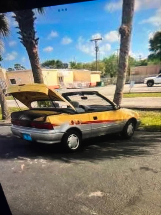 1992 Geo Metro - Image 4 of 9