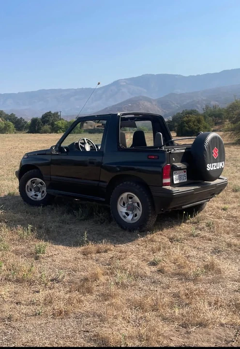 1992 Geo Tracker - Image 2 of 5